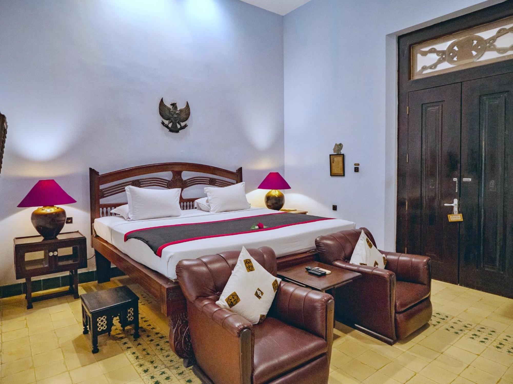 Hotel Tugu Blitar Εξωτερικό φωτογραφία