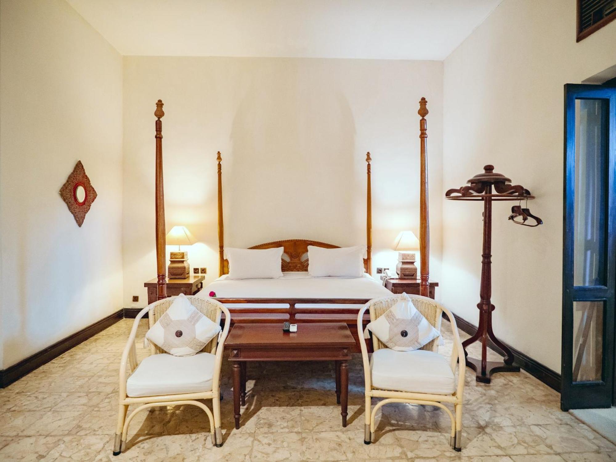 Hotel Tugu Blitar Εξωτερικό φωτογραφία