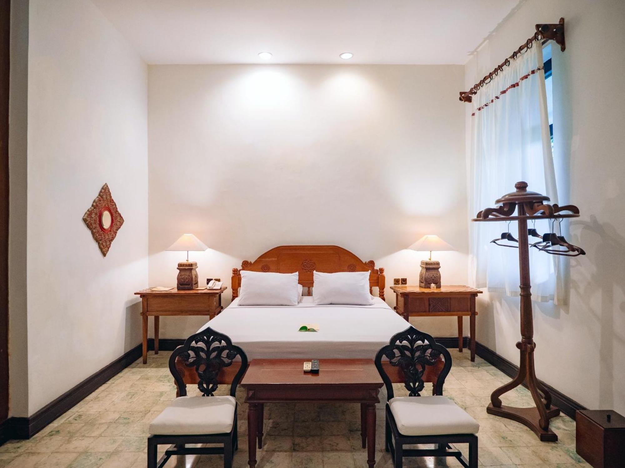 Hotel Tugu Blitar Εξωτερικό φωτογραφία