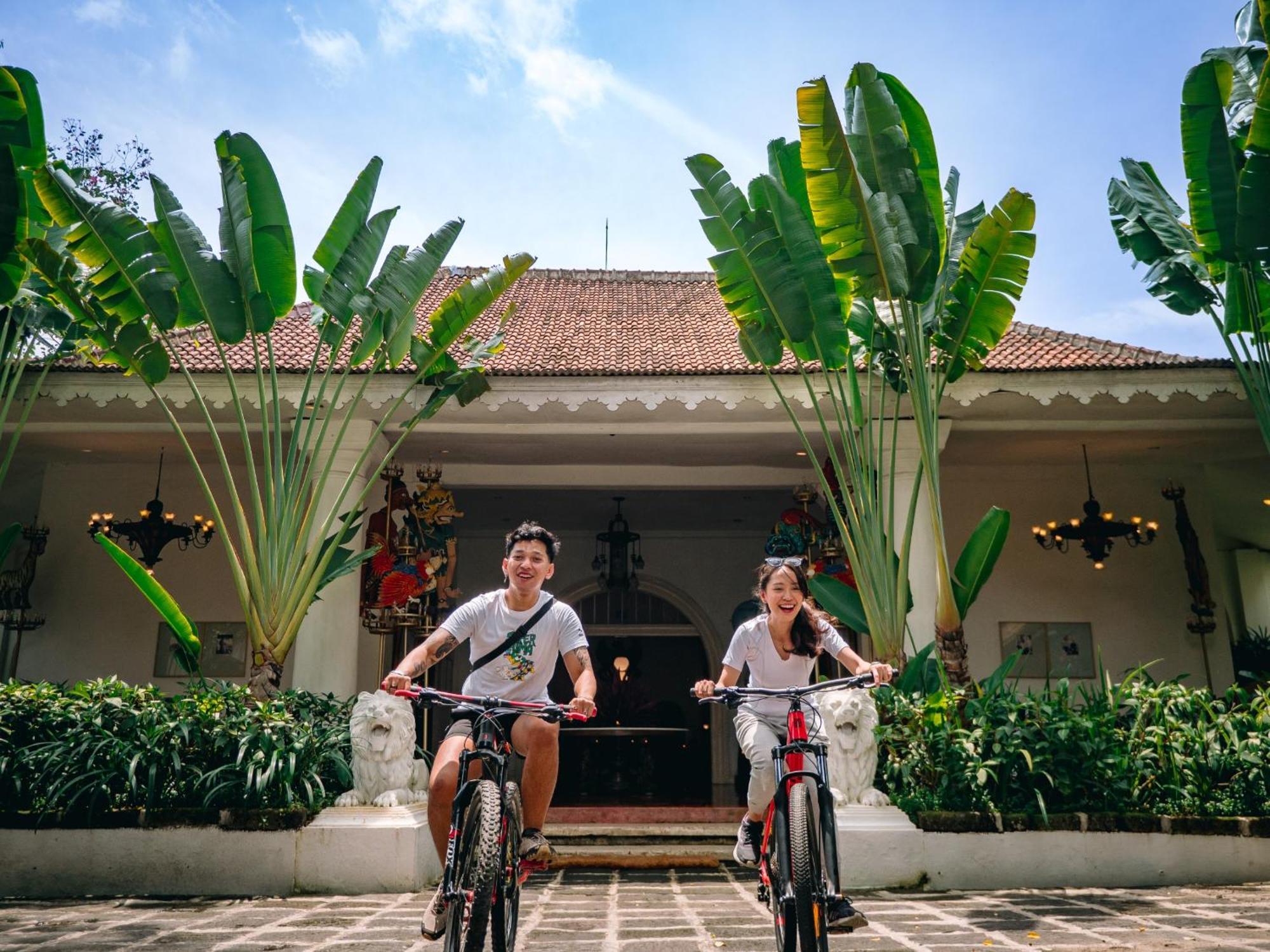Hotel Tugu Blitar Εξωτερικό φωτογραφία