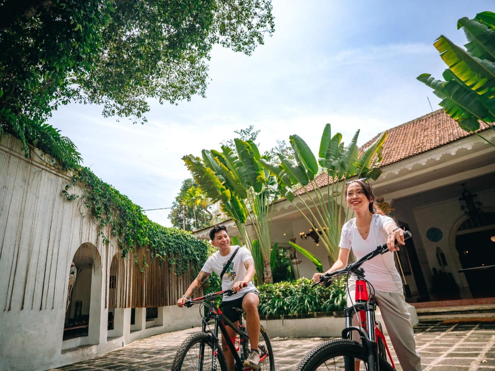 Hotel Tugu Blitar Εξωτερικό φωτογραφία