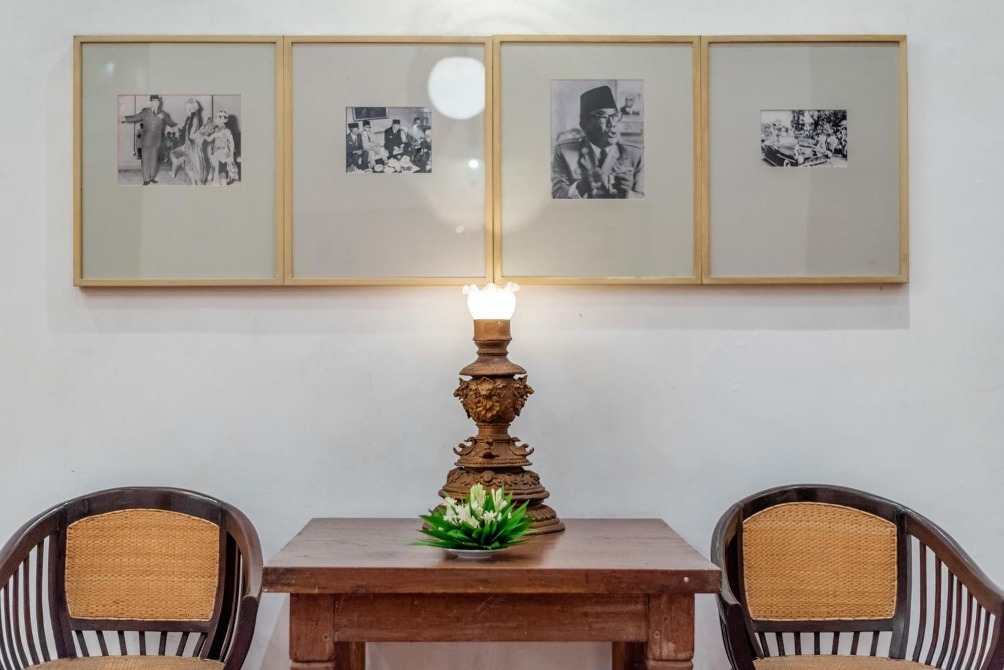 Hotel Tugu Blitar Εξωτερικό φωτογραφία